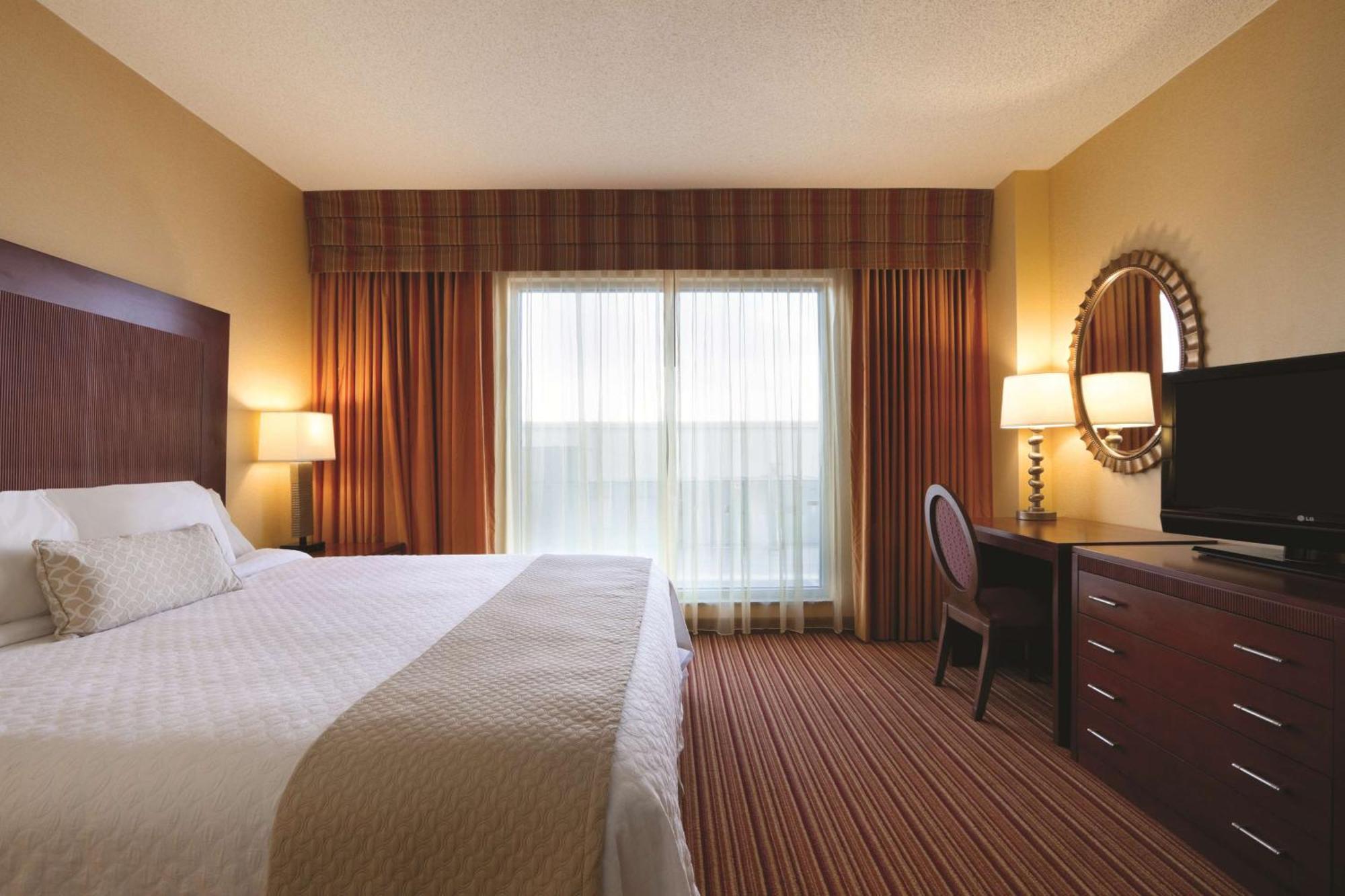 Embassy Suites By Hilton Norman Hotel & Conference Center Exteriér fotografie
